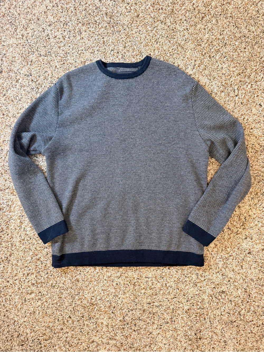 Barbour Women’s 100% Soft Wool Sweater, size Large